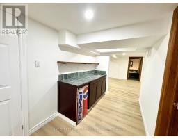 Basement - Basement 18 Leisure Lane, Richmond Hill, ON L4C4W8 Photo 6