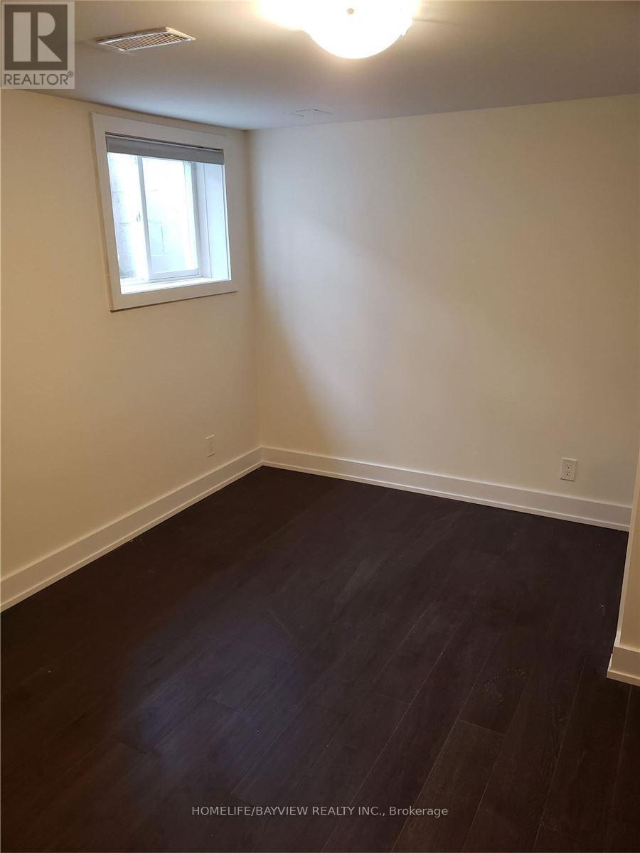 2401 Major Mackenzie Drive — photo 15