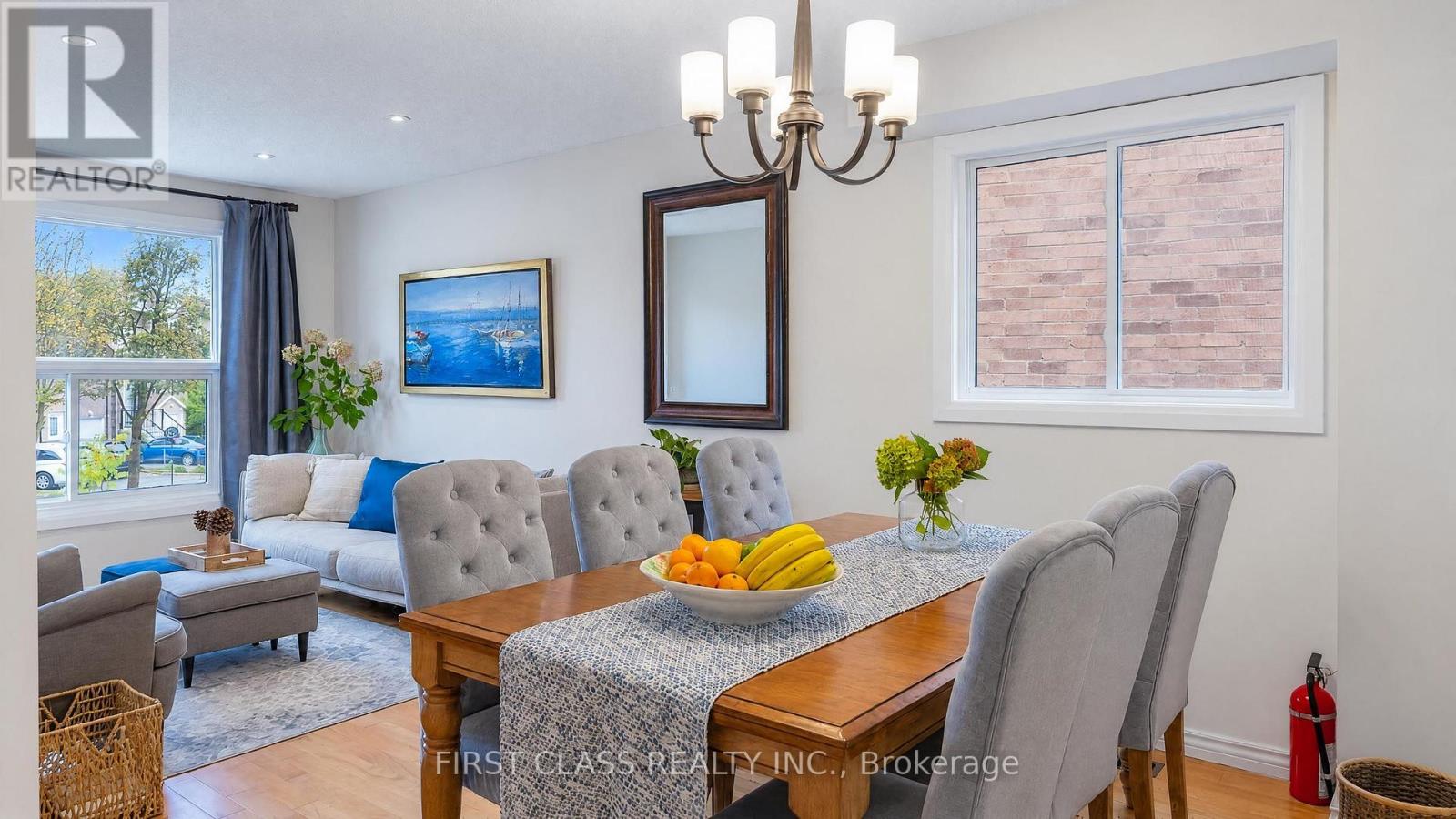 48 Cottonwood Court, Markham, ON photo 7