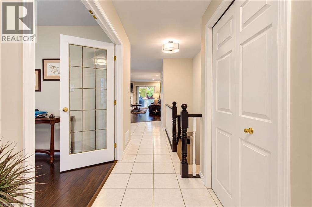 #1 10 COURTLAND Drive - 6