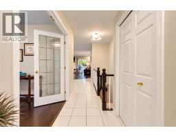 Primary Bedroom - 10 Courtland Drive Unit# 1, Brantford, ON N3R7Y2 Photo 6