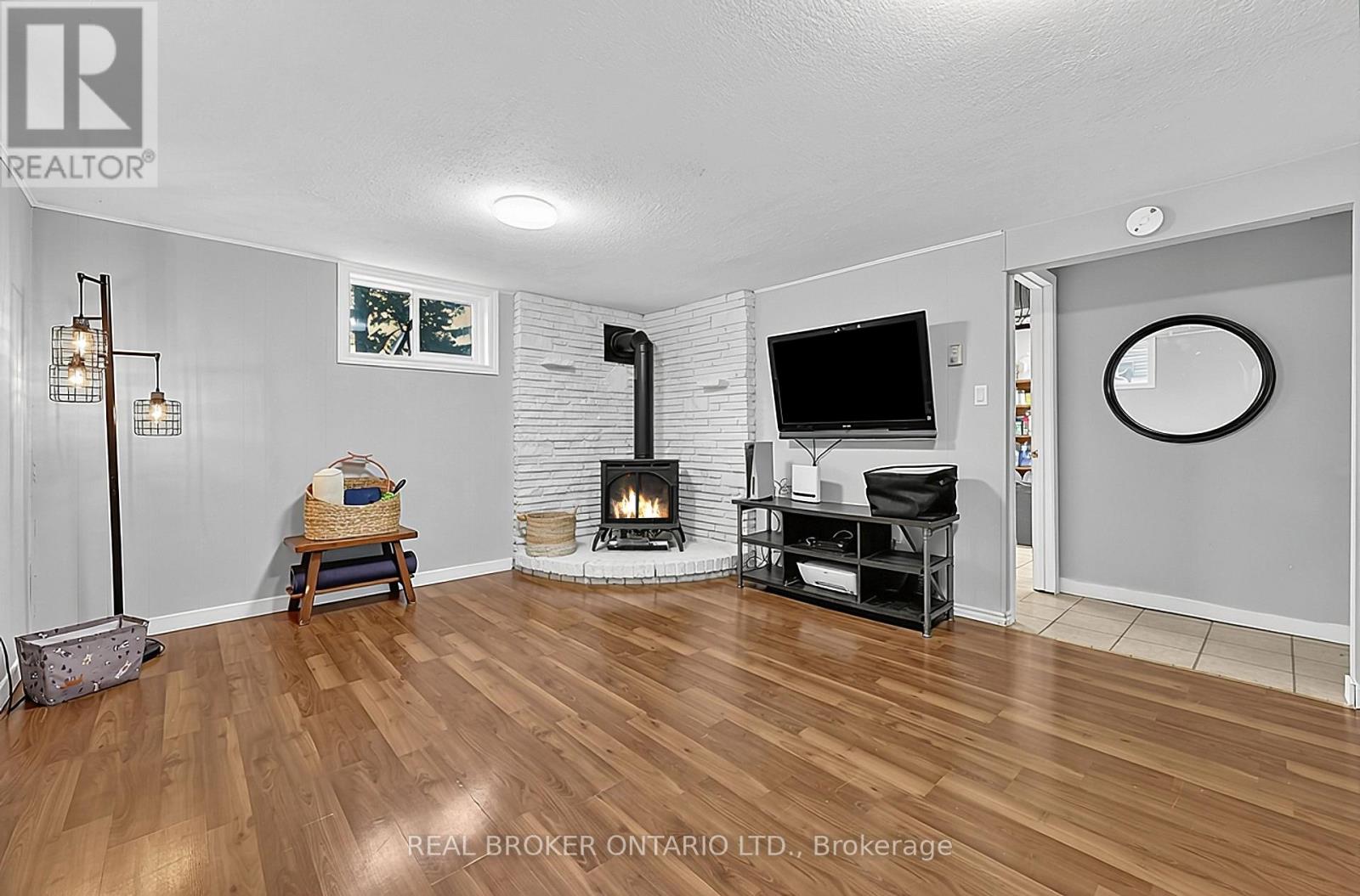 295 Crawford Street, Orillia, ON photo 12