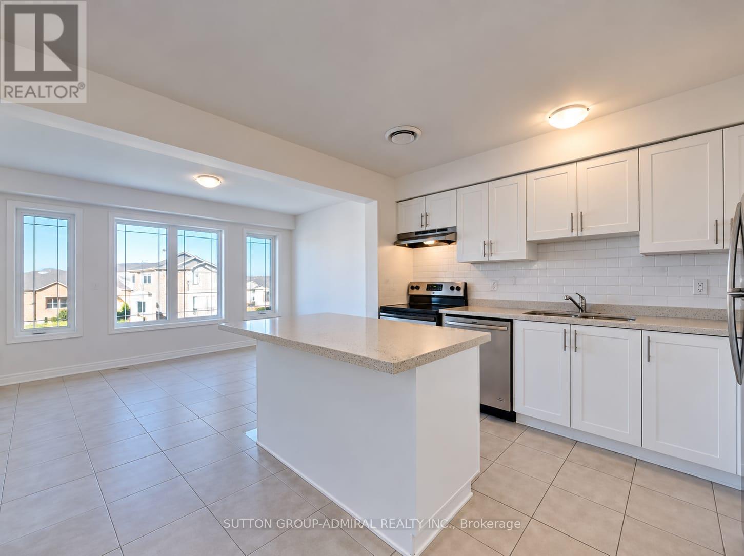 115 Frank's Way, Barrie, ON photo 3