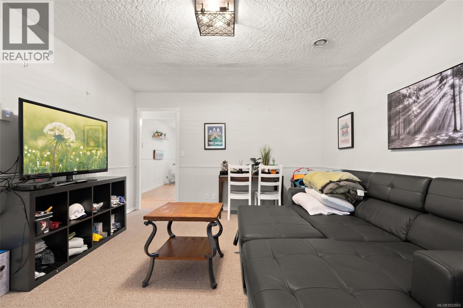  2421 Tanner Road, Central Saanich