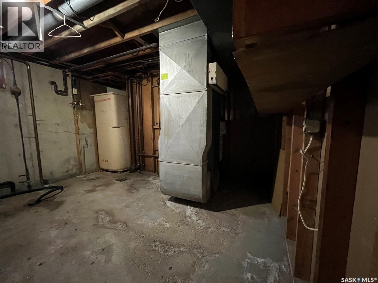426 Beryl STREET, Broadview — photo 27