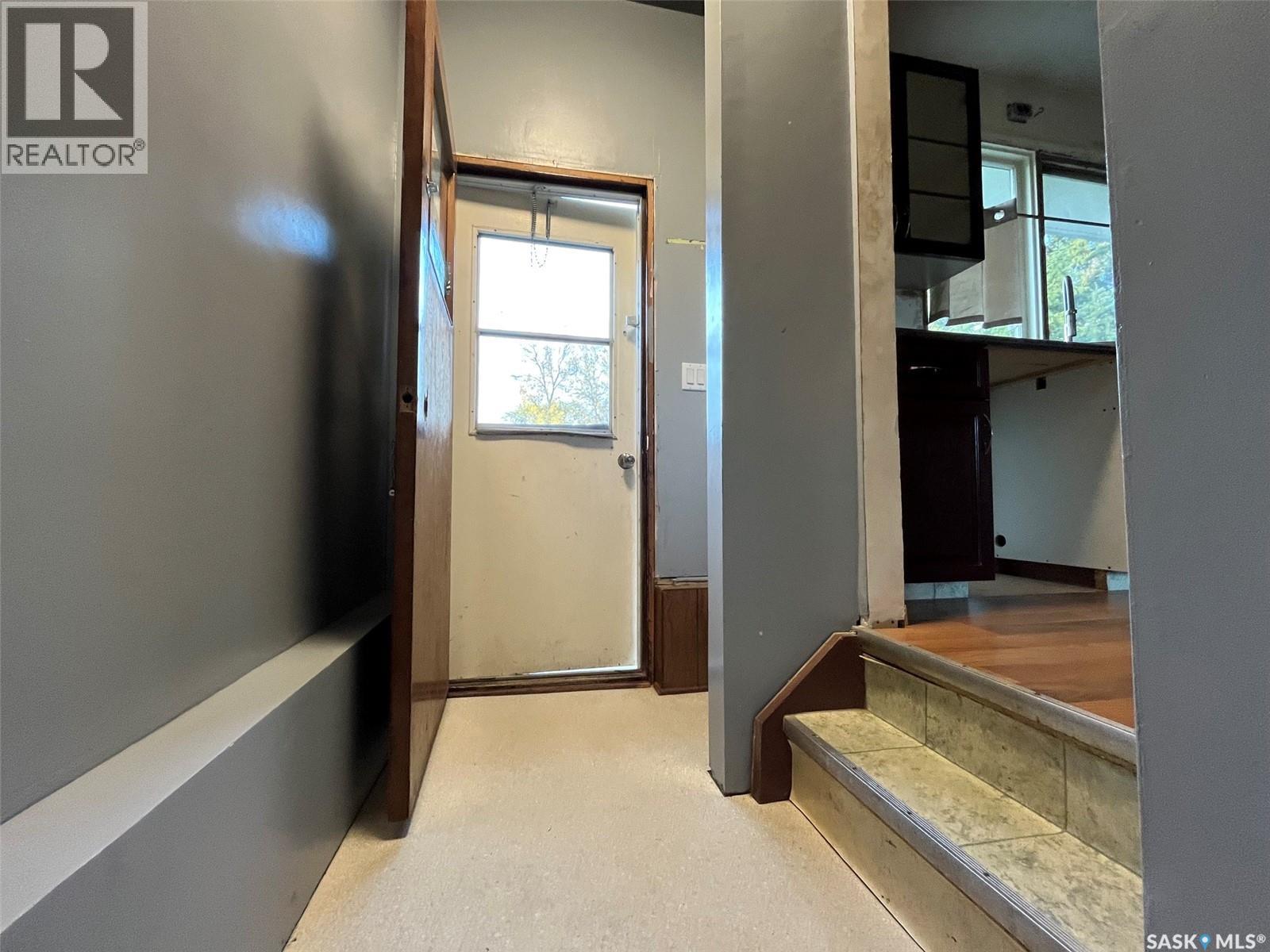 426 Beryl STREET, Broadview — photo 29