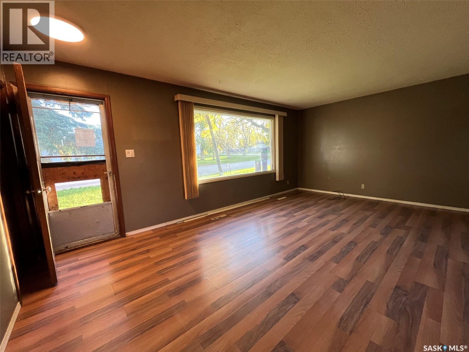 426 Beryl STREET - 3