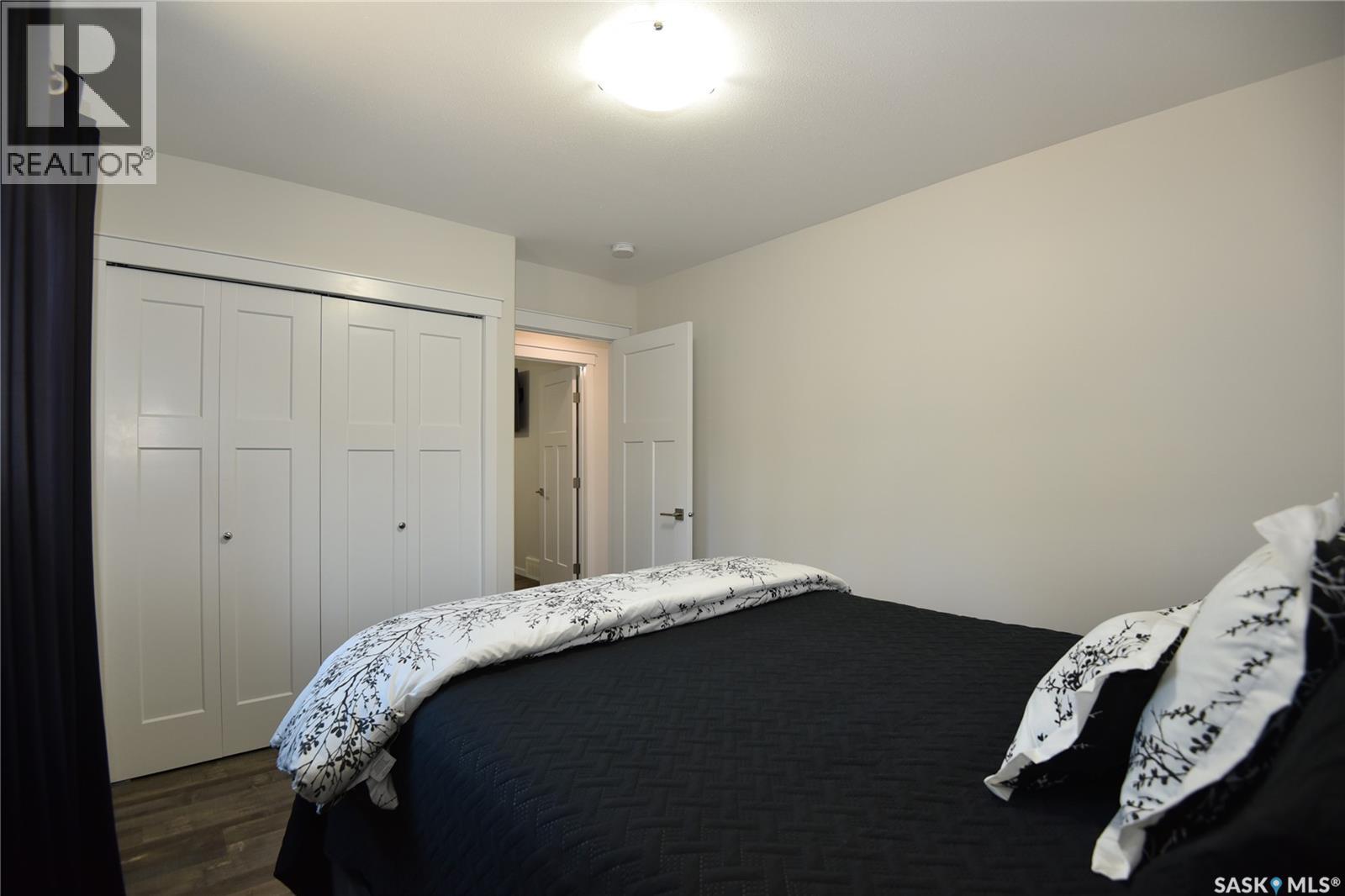 1124 Birch AVENUE, Tobin Lake — photo 24