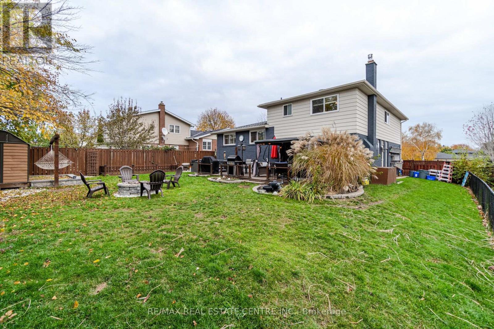 308 Ridge Drive, Milton, ON photo 2