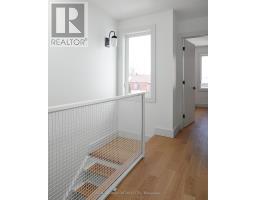 Upper - 278 Campbell Avenue, Toronto, ON M6P3V6 Photo 8