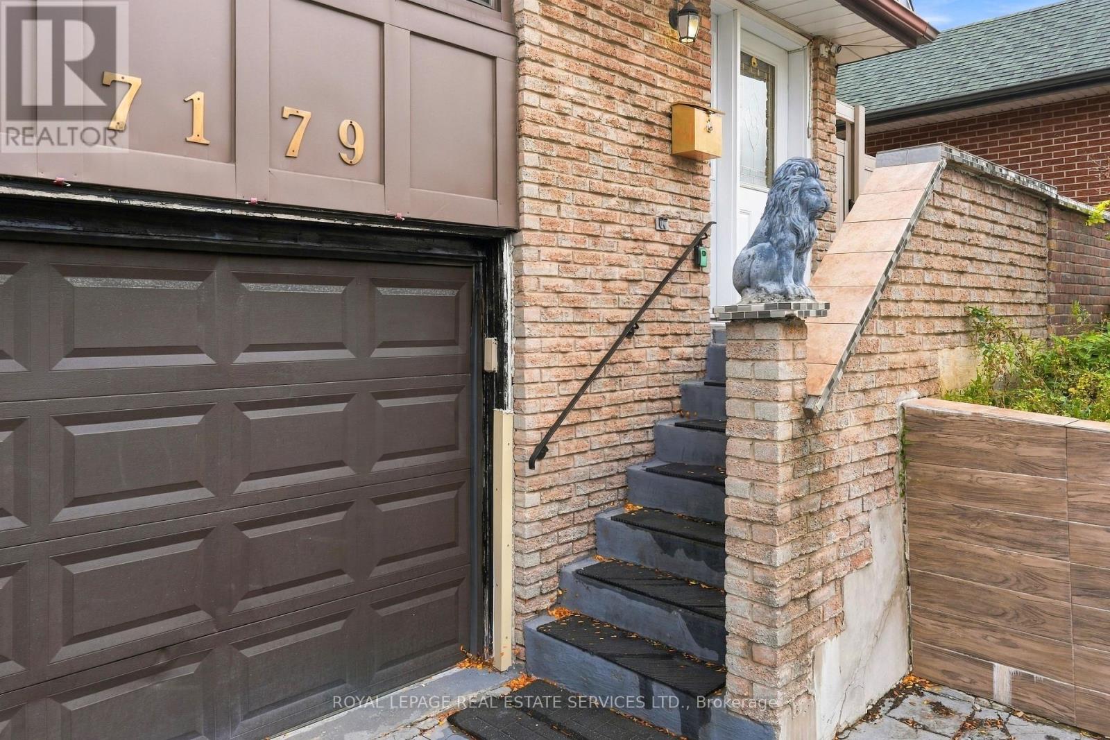 7179 Delmonte Crescent, Mississauga, ON photo 2