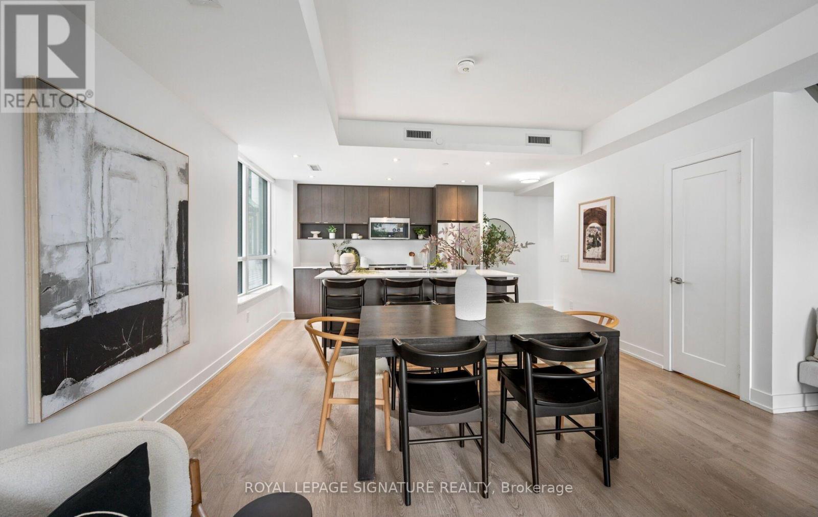 TH07- 9 Mabelle Avenue, Toronto, ON photo 11