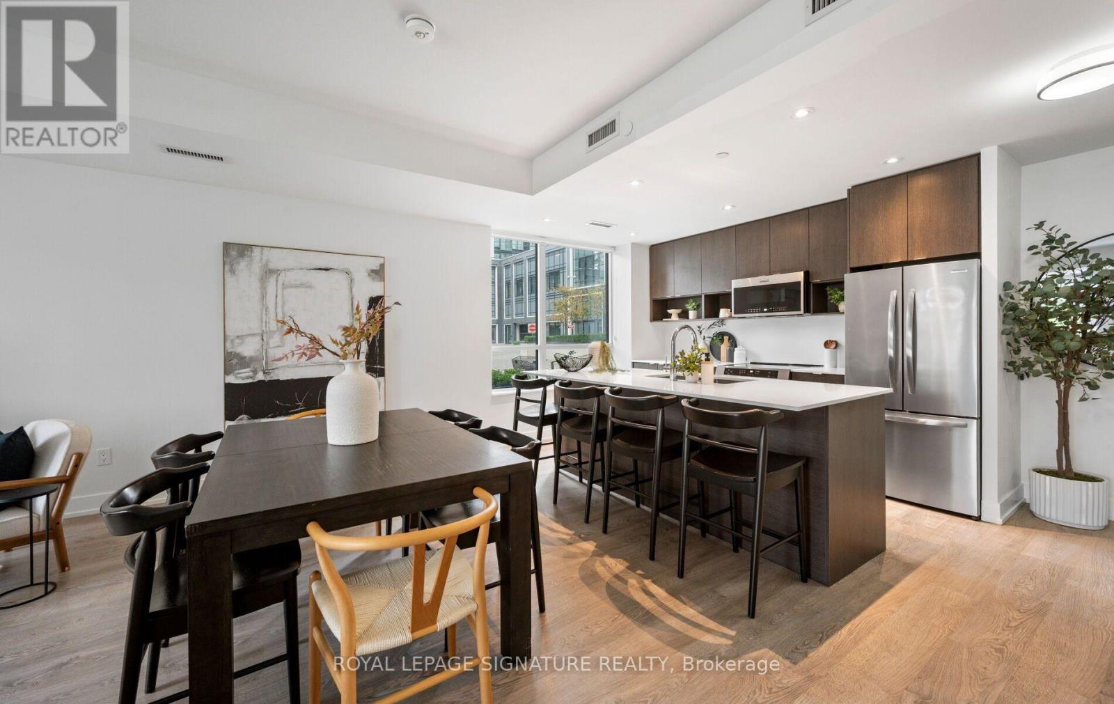 TH07- 9 Mabelle Avenue, Toronto, ON photo 19