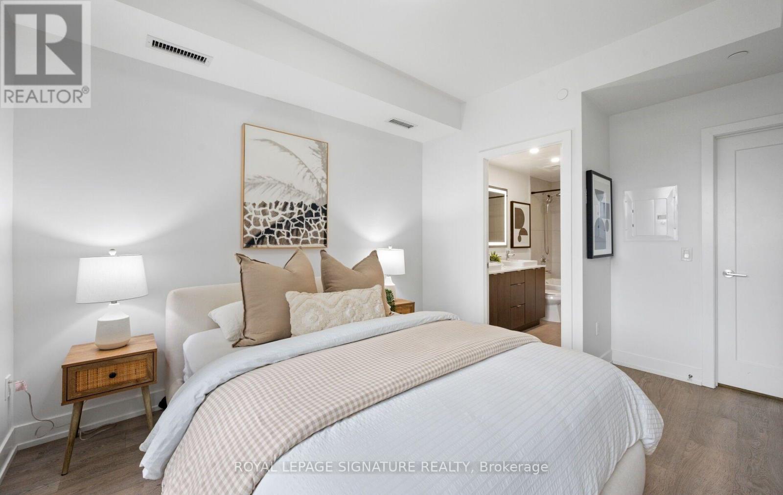 TH07- 9 Mabelle Avenue, Toronto, ON photo 33