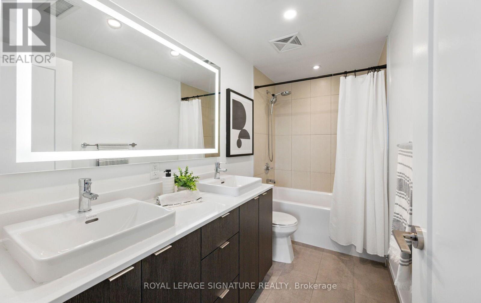TH07- 9 Mabelle Avenue, Toronto, ON photo 36