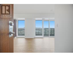 1601 - 215 Queen Street W, Brampton, ON L6W0A9 Photo 6