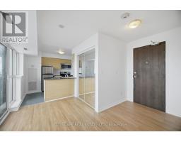 1601 - 215 Queen Street W, Brampton, ON L6W0A9 Photo 7