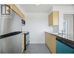 1601 - 215 Queen Street W, Brampton, ON L6W0A9 Photo 12
