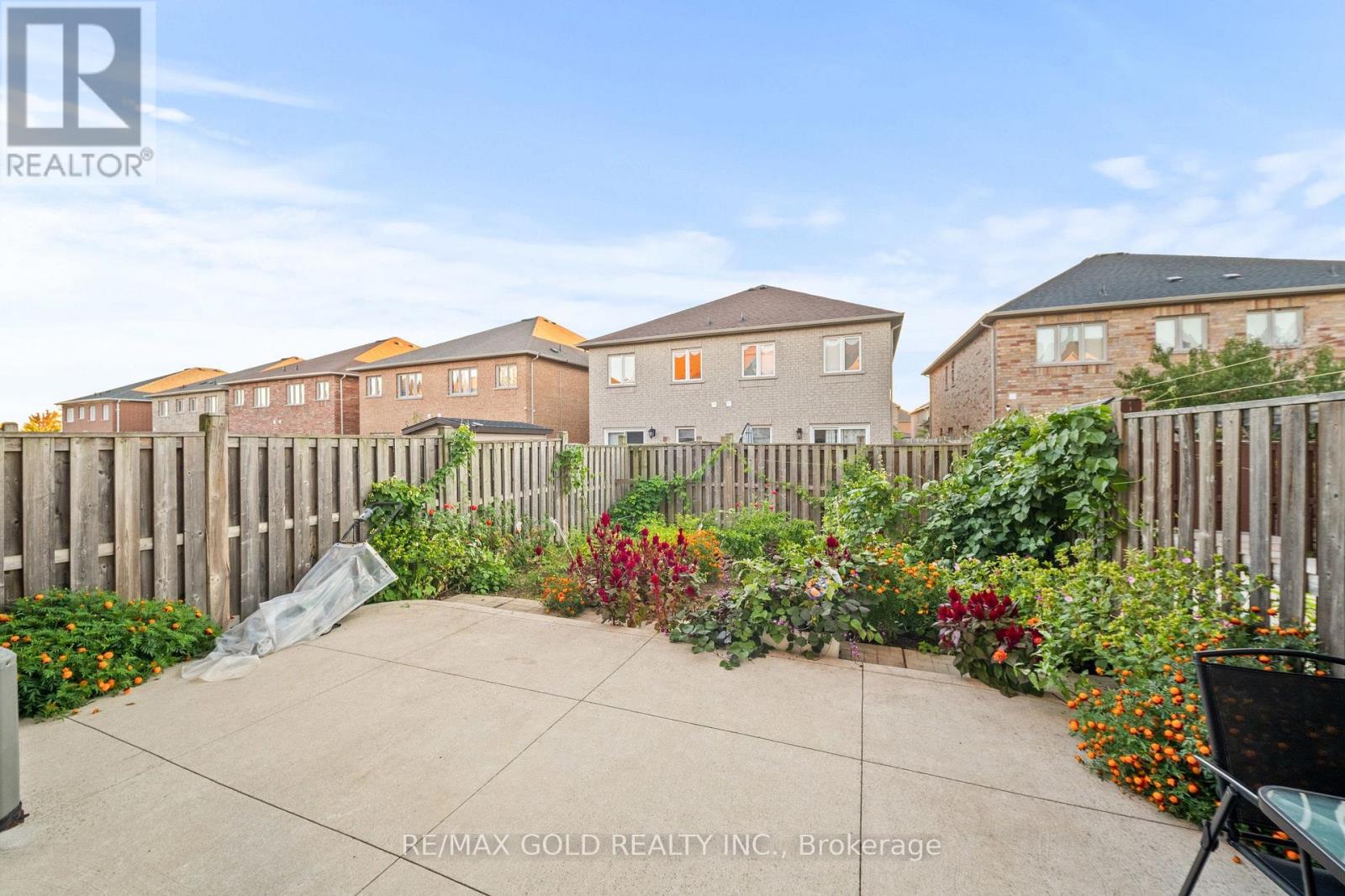 107 Crystalview Crescent, Brampton, ON photo 18