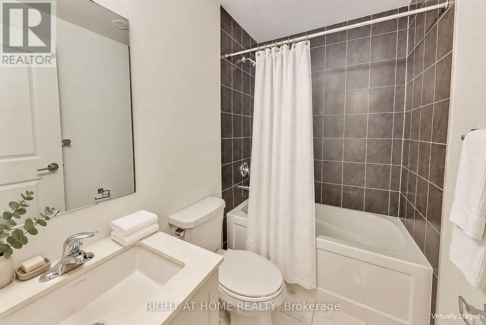 #156 1095 DOUGLAS MCCURDY DRIVE - 11