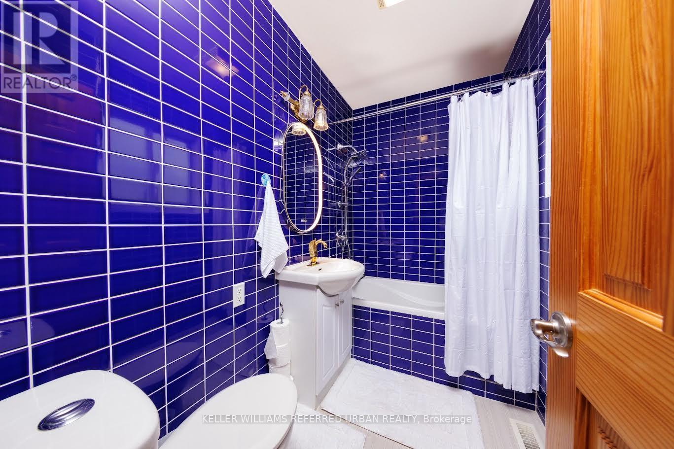 6 Elmhurst Drive — photo 11