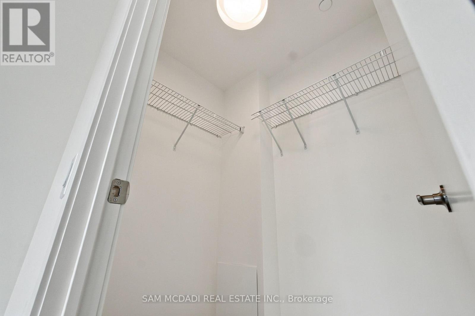 2485 Eglinton Avenue West — photo 14