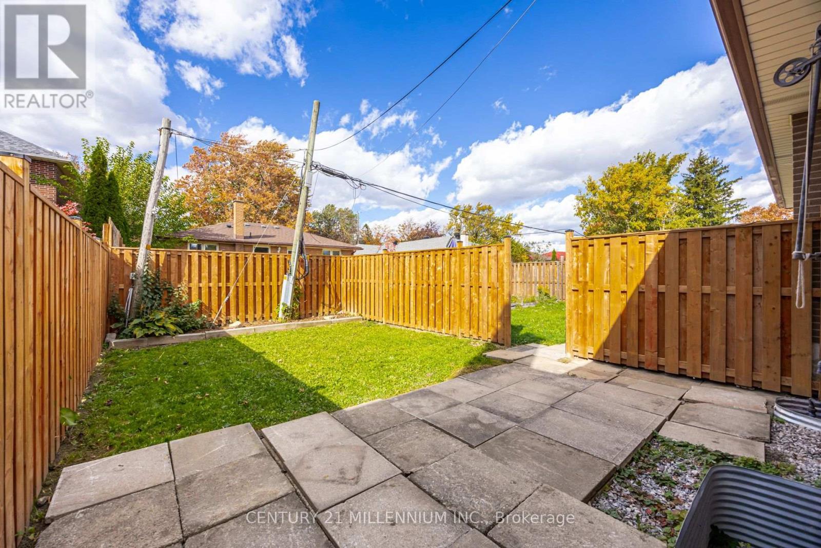 18 Leneck Avenue — photo 26