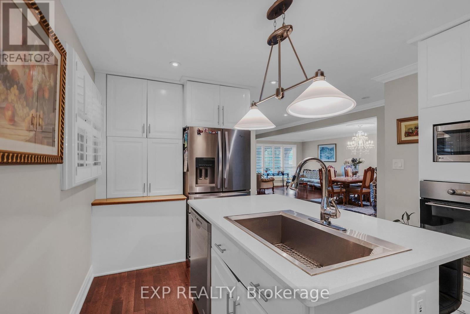 593A Scarlett Road North, Toronto, ON photo 15