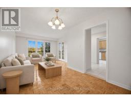 Bedroom 2 - 4200 Greybrook Crescent, Mississauga, ON L4W3G6 Photo 7