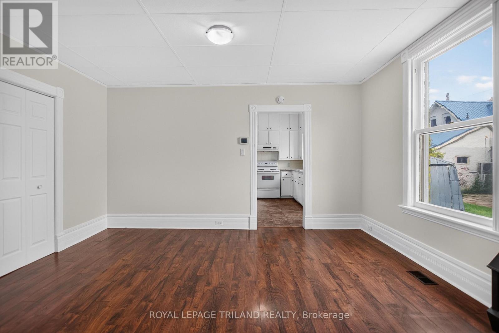 2.5 ANTRIM STREET - 11