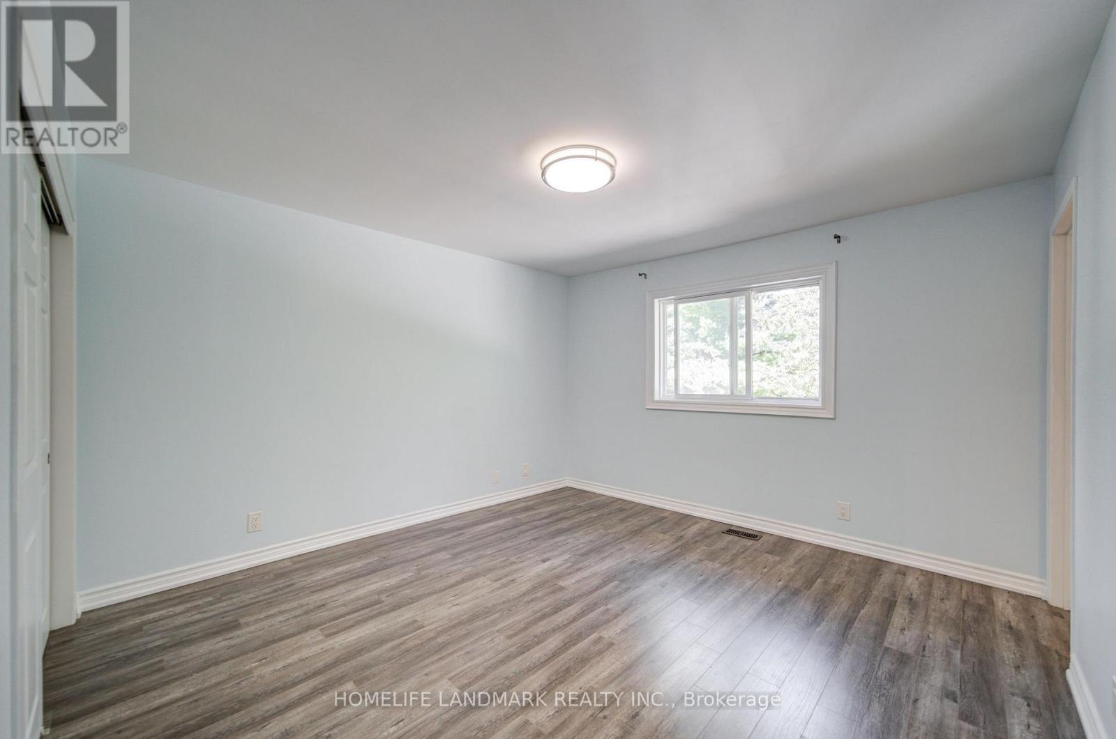 19 SOUTHDALE Drive, Huntsville, ON photo 17