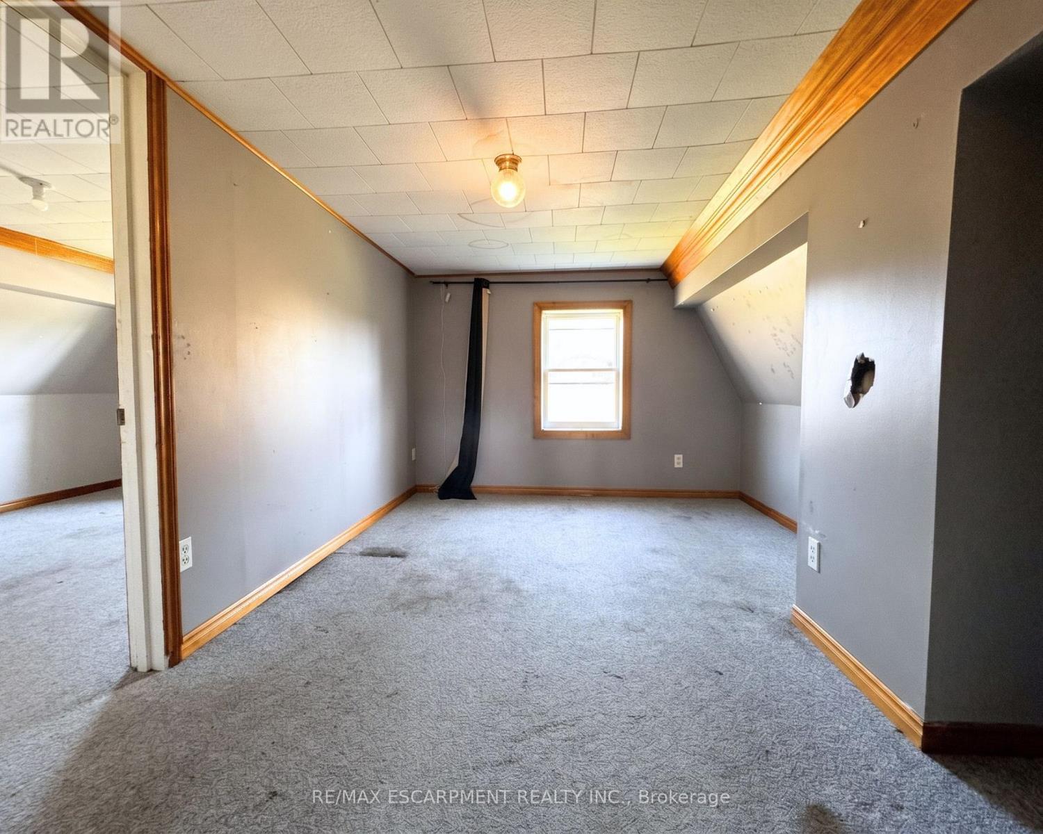 233 Talbot Street, Norfolk, ON photo 11