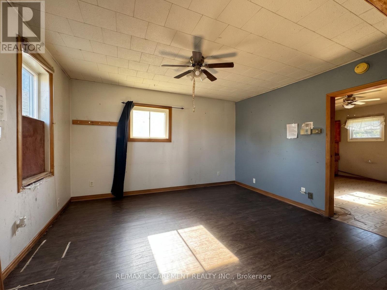 233 Talbot Street, Norfolk, ON photo 5