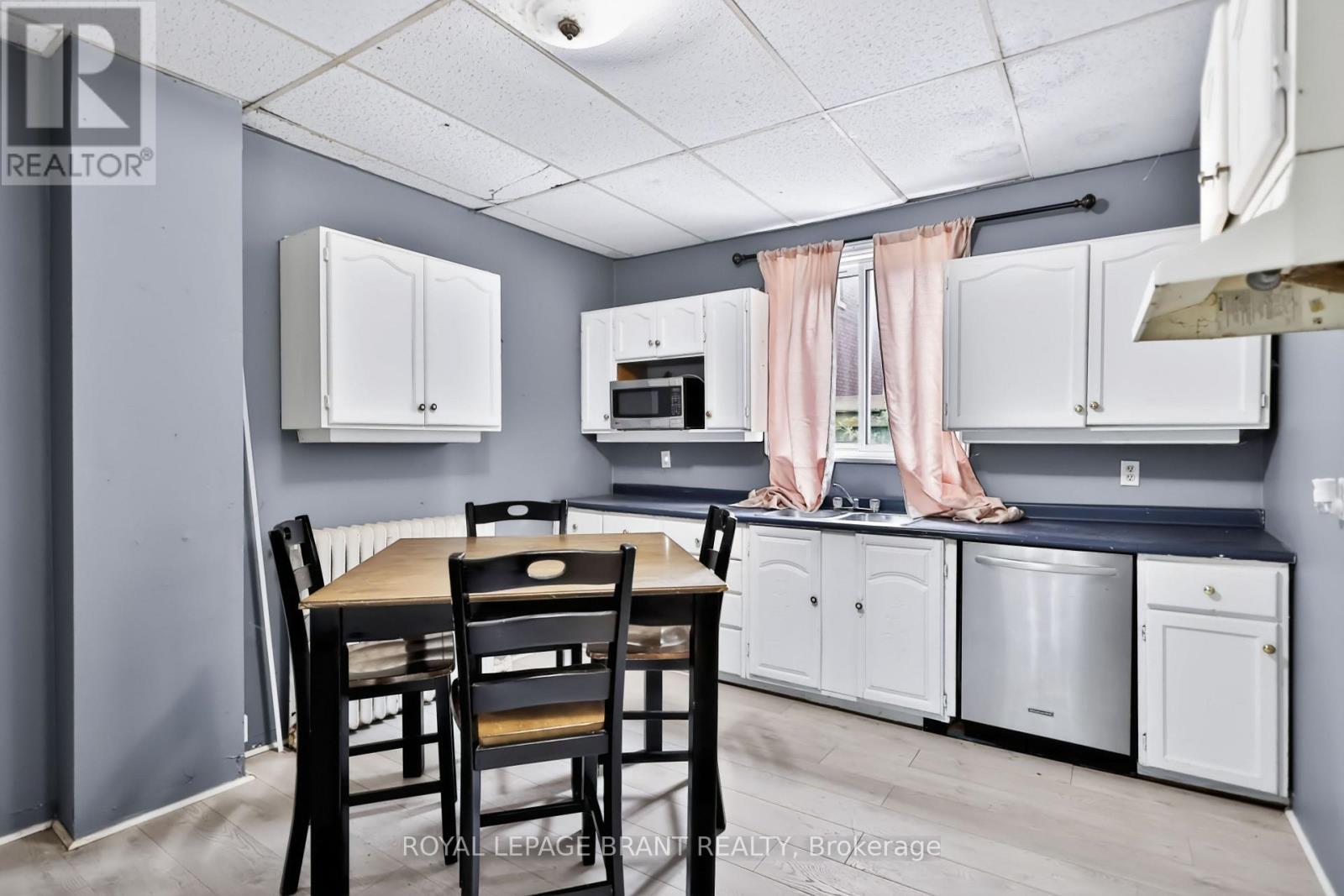 276 Dalhousie Street, Brantford, ON photo 14