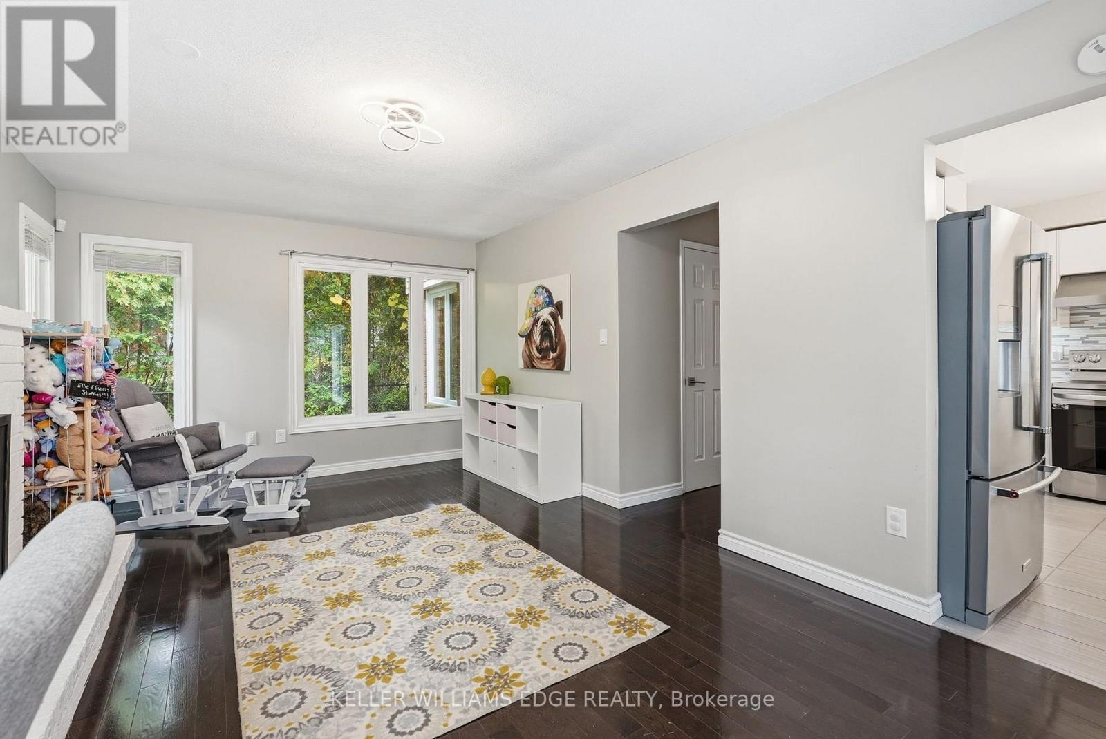 1 FENTON DRIVE - 17