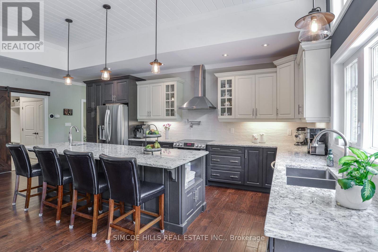 1013 Sutherland Way, Gravenhurst, ON photo 11