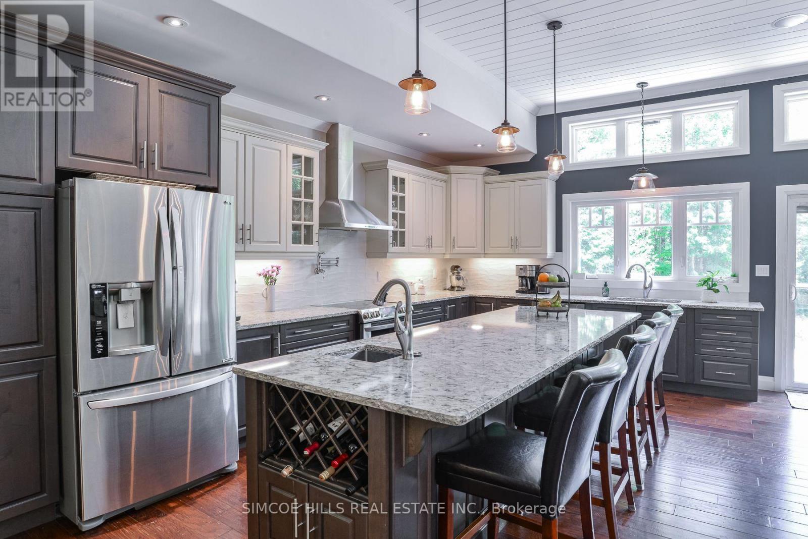 1013 Sutherland Way, Gravenhurst, ON photo 12