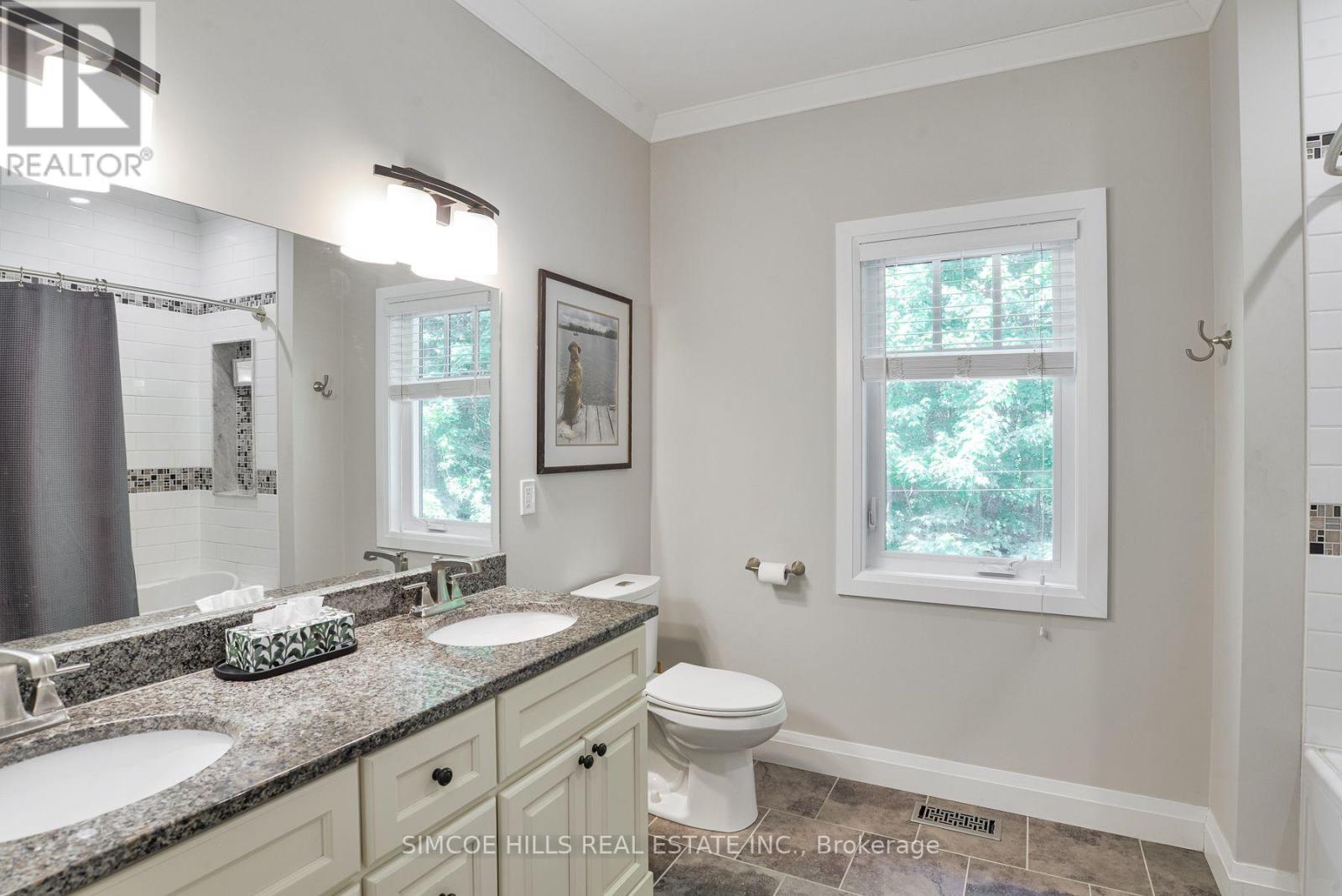 1013 Sutherland Way, Gravenhurst, ON photo 19