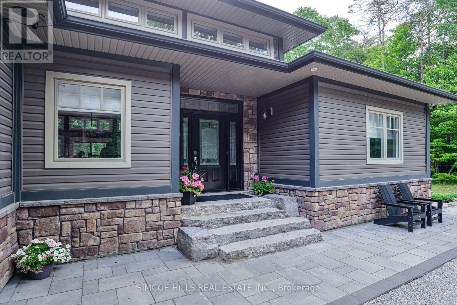 1013 Sutherland Way, Gravenhurst, ON photo 2