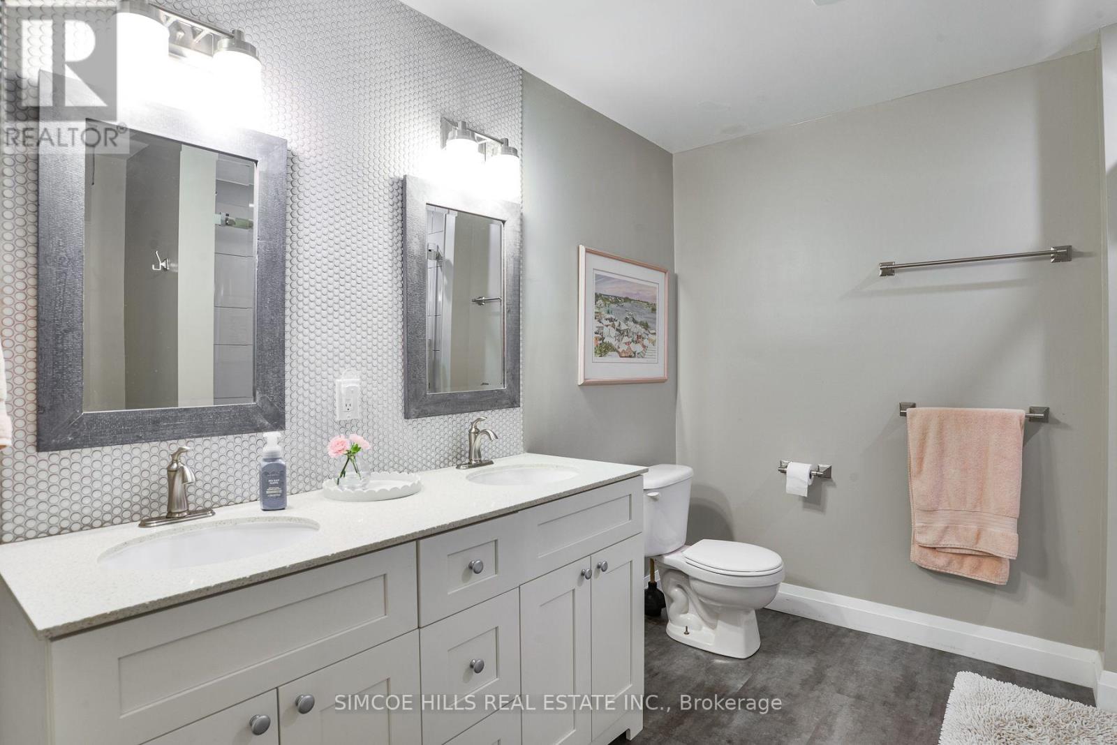 1013 SUTHERLAND WAY - 25