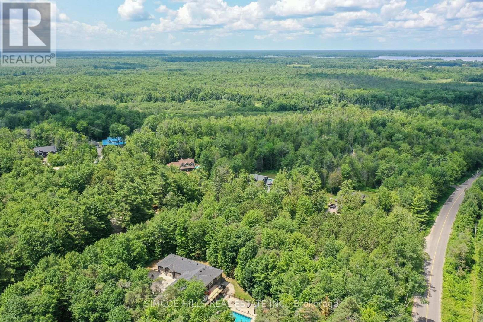 1013 SUTHERLAND WAY - 32