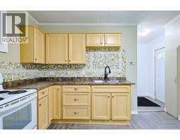 221 Bright Street, Sarnia, ON N7T4E9 Photo 13