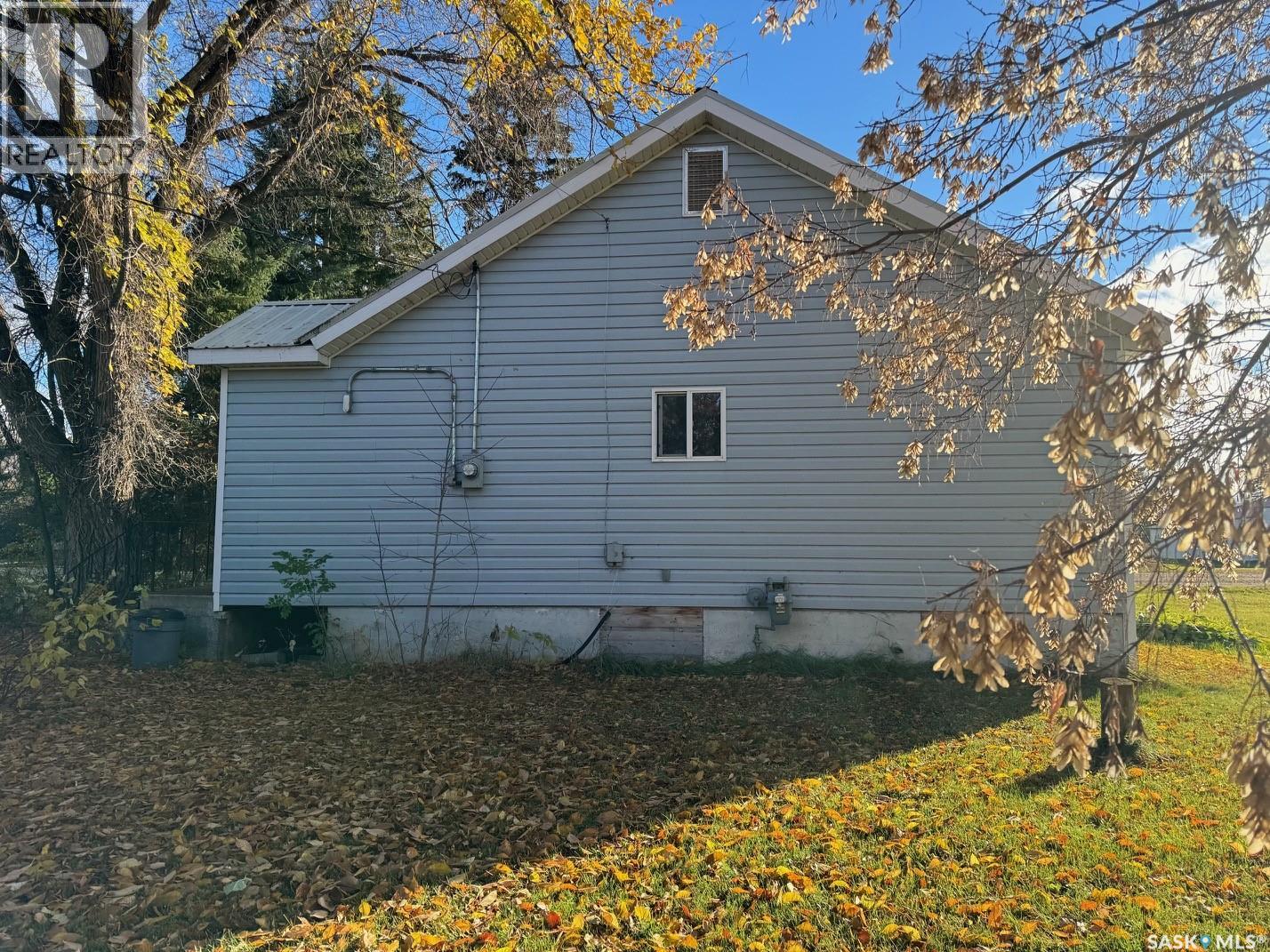 19 1st AVENUE N - 48