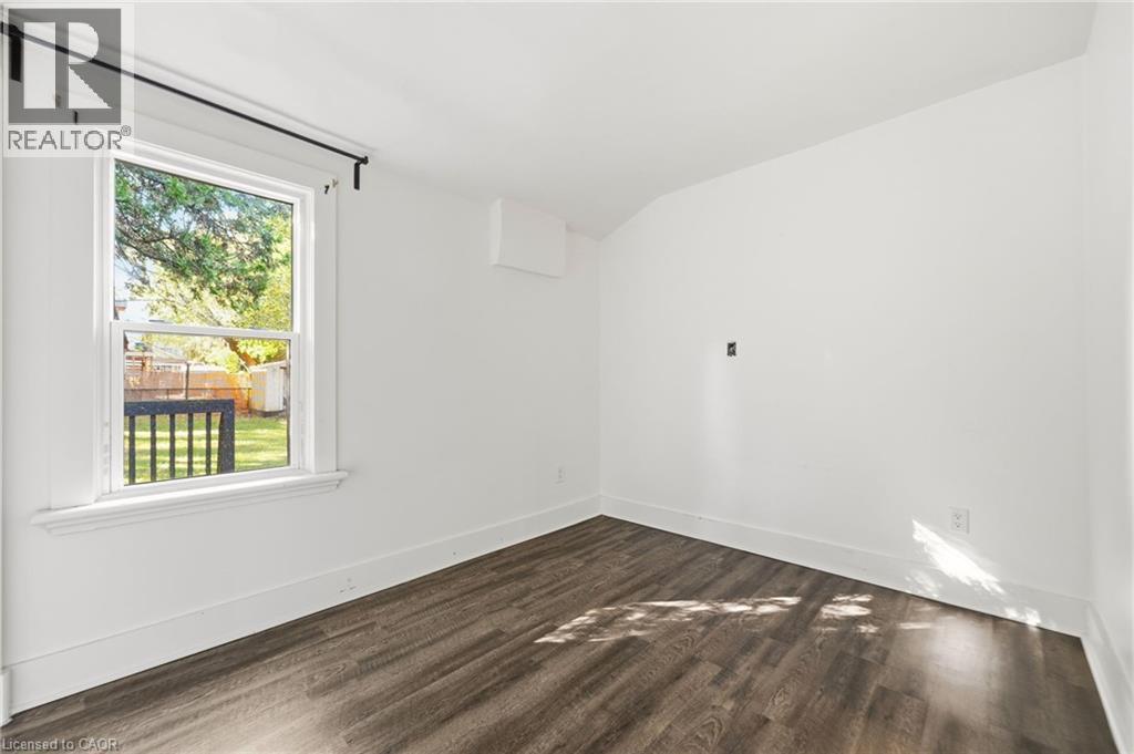 45 East Avenue — photo 18
