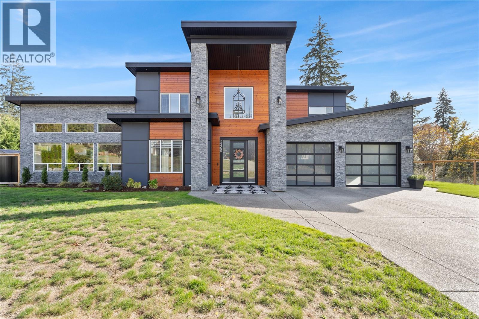  3205 Pinder Place, Shawnigan Lake