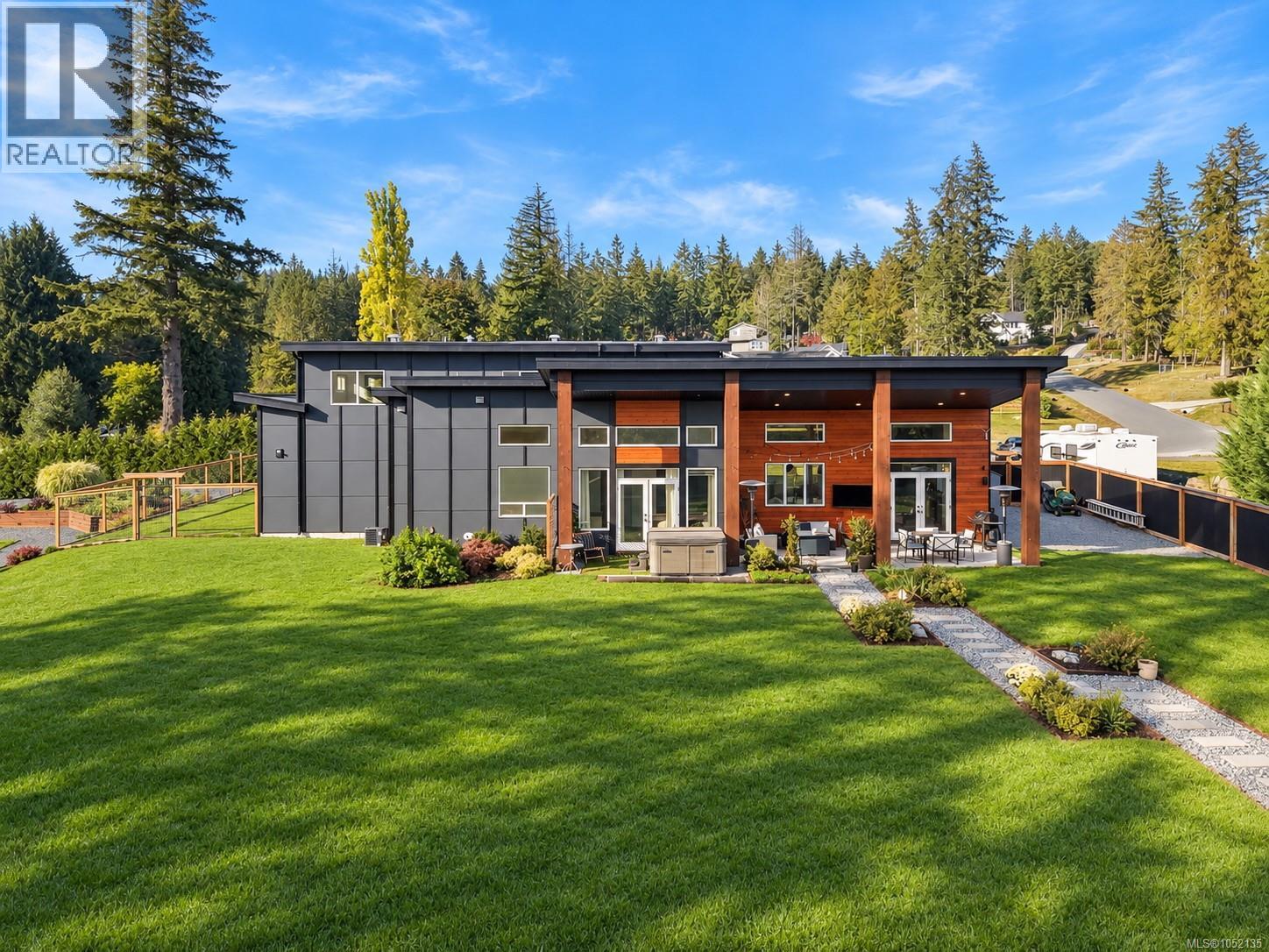  3205 Pinder Place, Shawnigan Lake