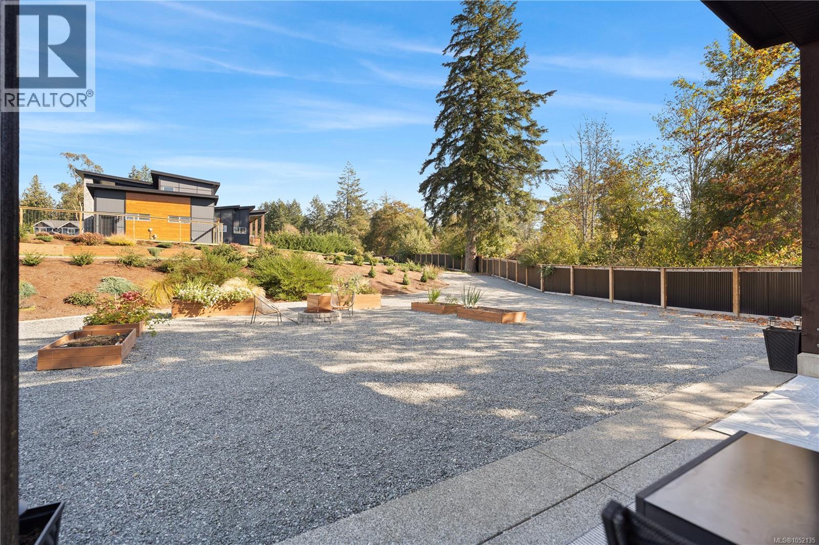  3205 Pinder Place, Shawnigan Lake