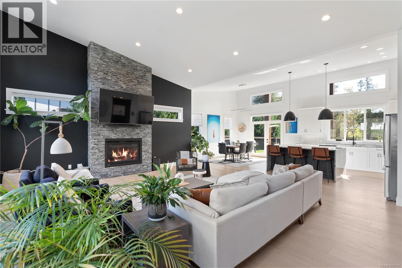  3205 Pinder Place, Shawnigan Lake