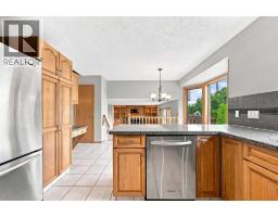 361 Santana Bay Nw, Calgary, AB T3K3N6 Photo 15