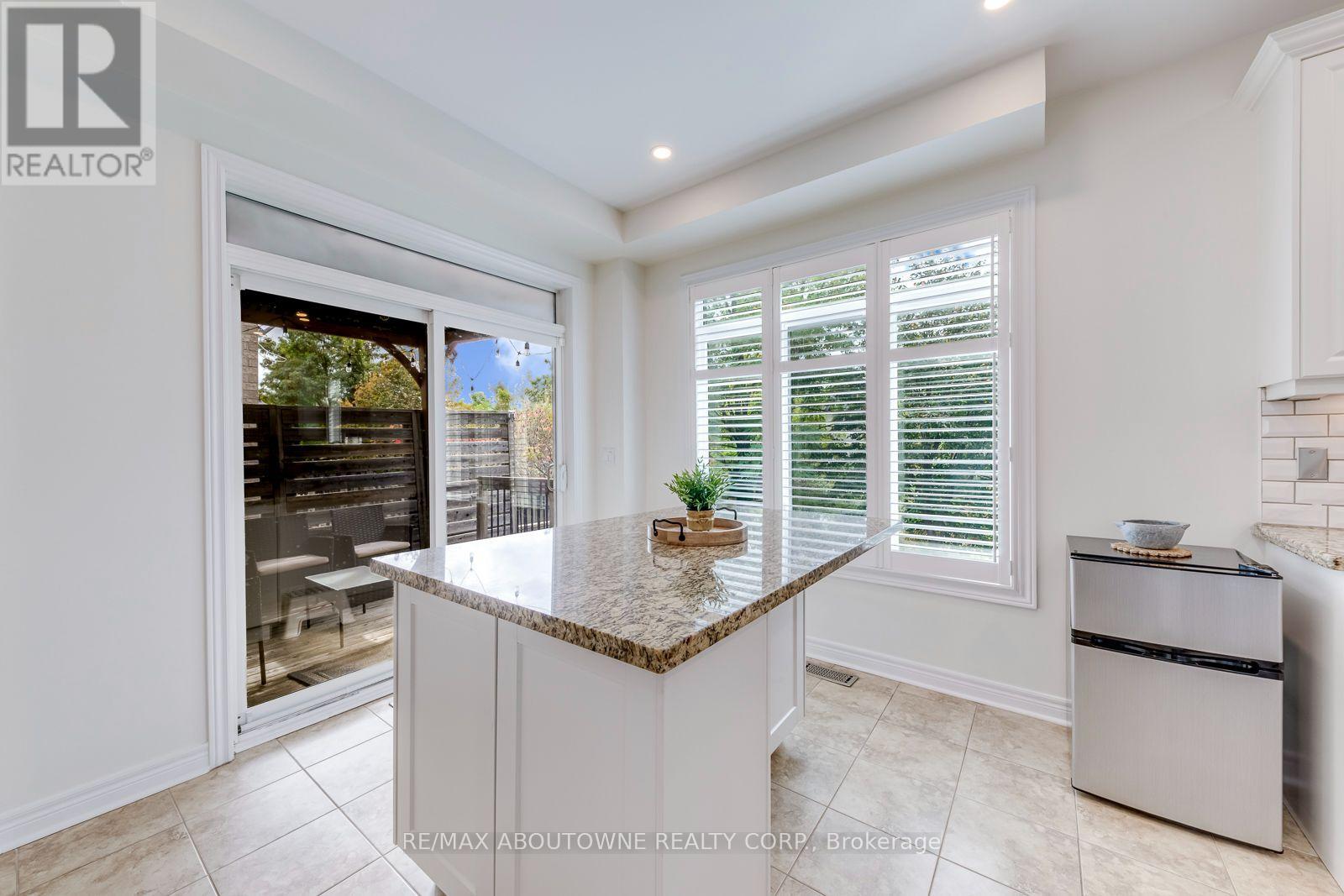 3234 Sharp Road, Burlington, ON photo 10